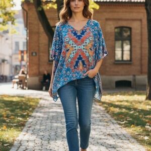 Tolani Blue Floral Blouse batwing silk high low